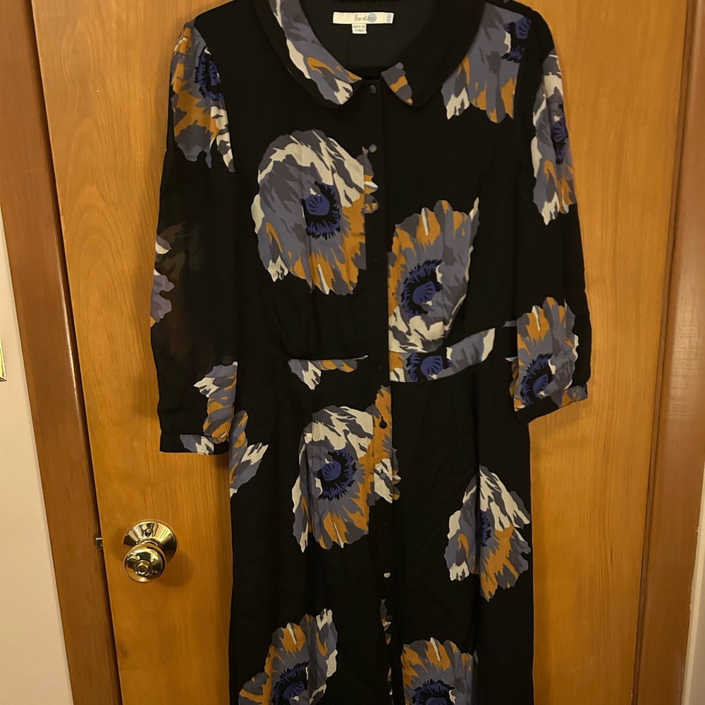 Boden Black Floral Midi Button-Front Dress